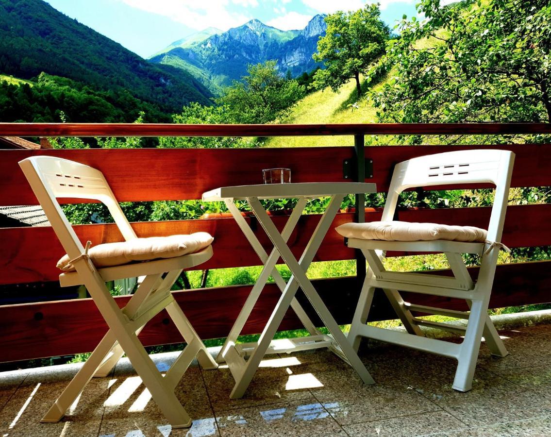 Podbrdo Apartment And Garden House Among The Mountains מראה חיצוני תמונה