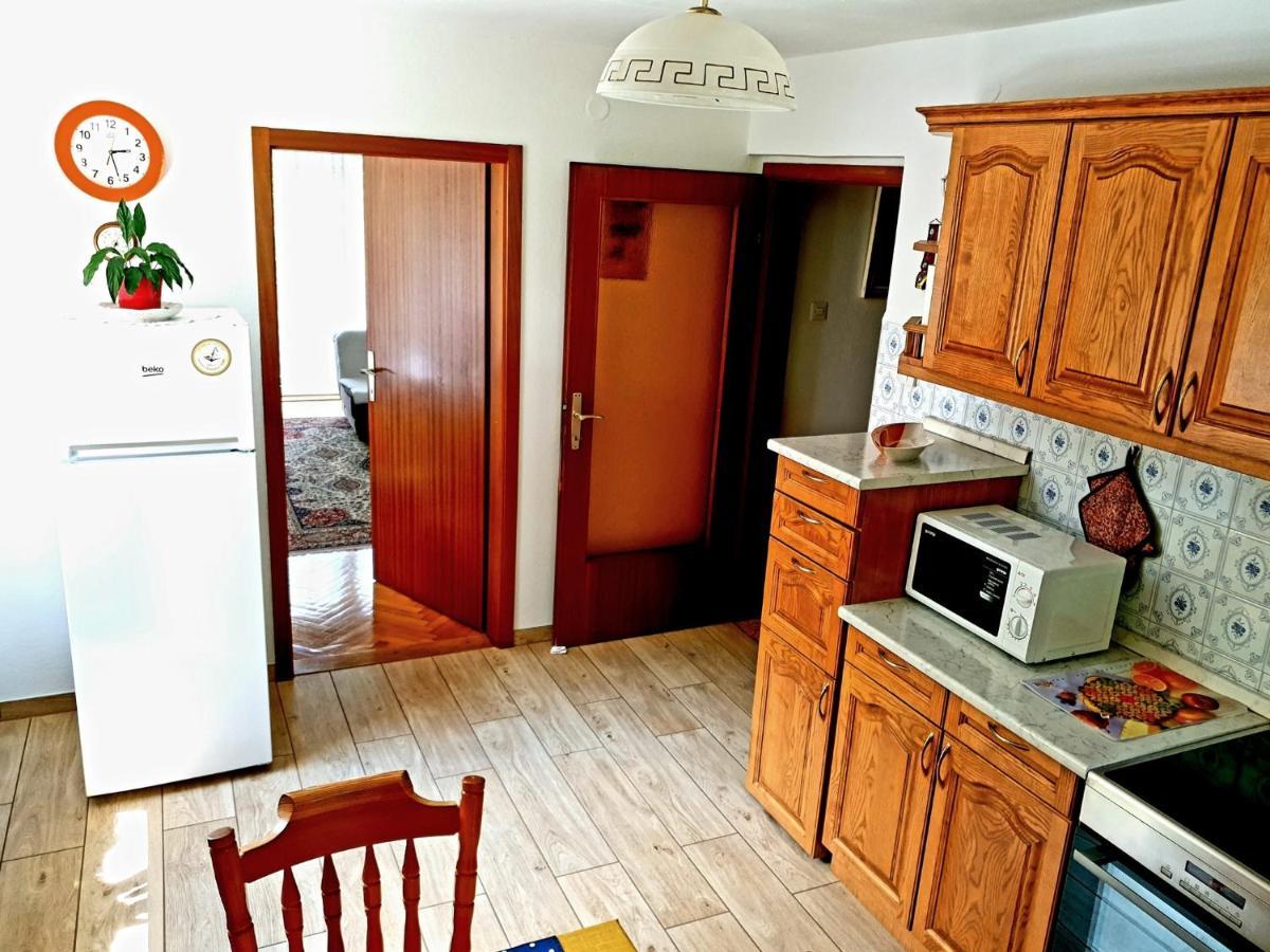 Podbrdo Apartment And Garden House Among The Mountains מראה חיצוני תמונה